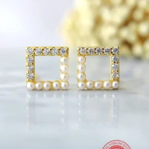 "Little Beauty" | 24K Gold Filled Stud Earrings