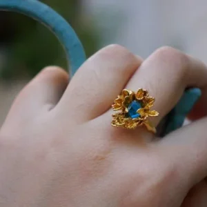 Wild Daisy Ring: Sterling Silver with Bright Blue Murano Glass