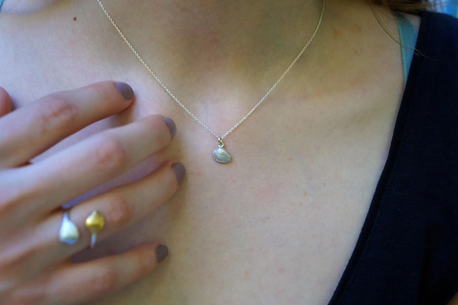 Seashell Pendant Necklace: Natural Silver Shell - Sterling Chain - Image 3