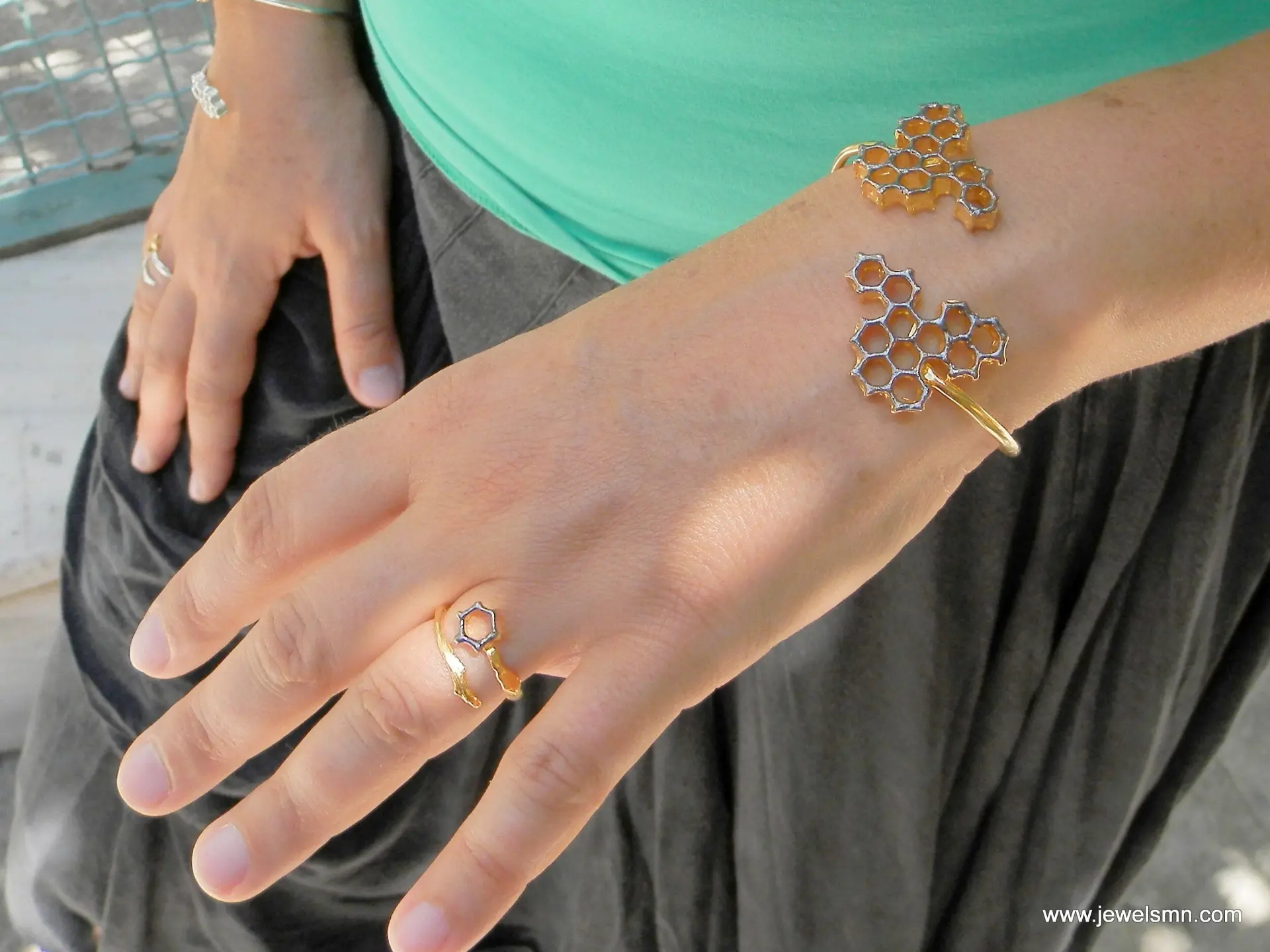 Honeycomb Bee Bracelet: Two-Tone Gold and Black Wide Cuff - Image 3